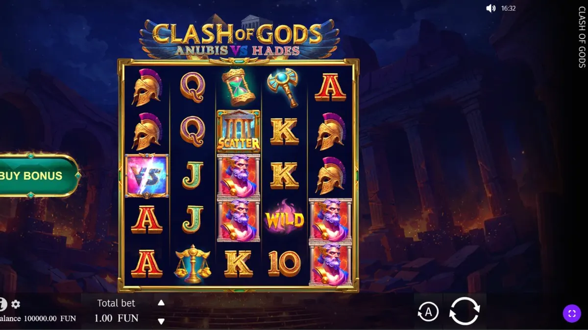 Tampilan visual epik dari slot Clash of Gods: Anubis vs Hades dengan latar belakang dewa Mesir dan Yunani.